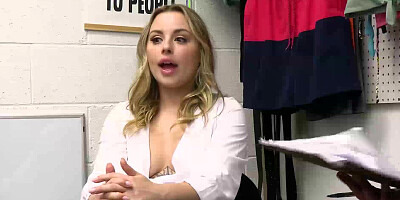 Officer fucks teen Anna Claire Clouds pussy from behind
