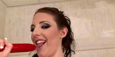 Angela White - Huge boobs bathtub onanism