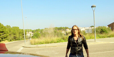 Hot babe Martina Smeraldi enjoys fucking in public place