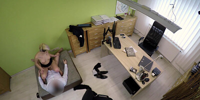 Curvaceous delivery nymph rails man meat