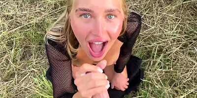 Accomplished light-haired spunk-pump cocksucker, Winona Riley is providing an epic sucky-sucky to her fresh paramour