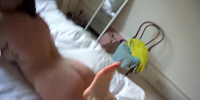 Lea Fucks Kriss with a Glass Dildo