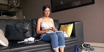 Amateur latina fucks to boost her career