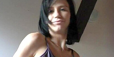 Amateur czech girl Dana - lapdance, fingering and blow job