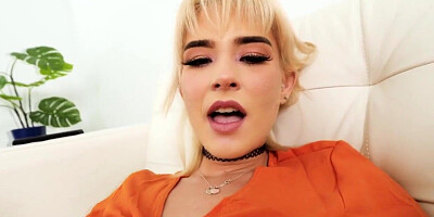 Bored stepsibs Jessie and Jay please each other sexually (Jessie J)