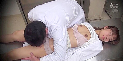 EE2305- and put a beautiful researcher to