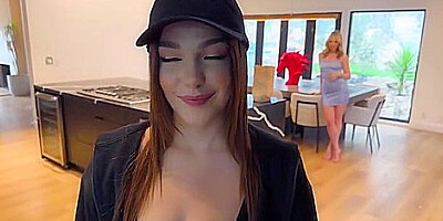 Lilly Bell & Rissa May A Day With Lily