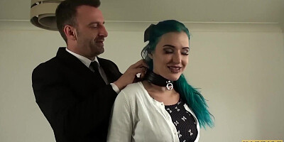 Alexxa Vice double penetrated and in hard theeway