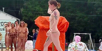 Group of naked girls Nudes a Poppin 2019