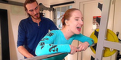 Trixie Fox - Sex In De Gym Met Trixie