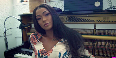 Beautiful ebony big ass MILF shows boobs