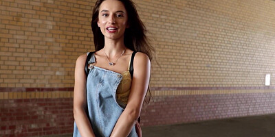 Petite all natural body is a pure art