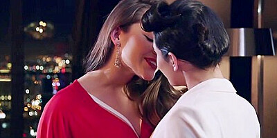 Classy Dykes And Lick Each Other With Dani Daniels And Raven Rockette