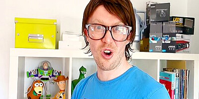 Chloe Davis - Nerdpevert The Femdom