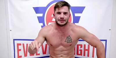 Victoria Voxxx Vs Nathan Bronson - Victoria Voxxx