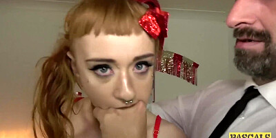 Azura Alii facialized after anal holiday