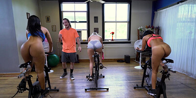 Rose Monroe gets her big ass rimmed and fucked by her spin class instructor