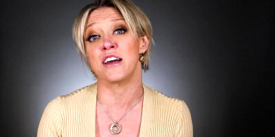 Hot Dee Williams playing with herself