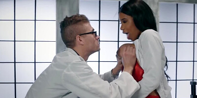 Scientist and his Ebony colleague during lunch break have sex