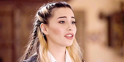 Aria Lee, Aria Aria Lee Alexia And Alexia Anders In A Best Served Catered Full Hd - Streamhub.to