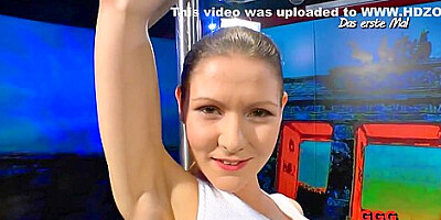 Charly! Sperma Fur Ihren Madchenmund