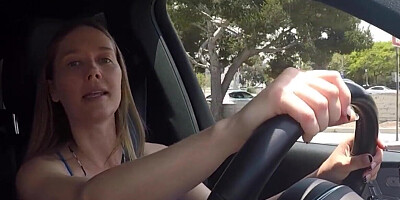 Hot Solo Girl Gets Off in a Car