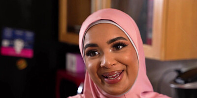 Arab girlfriend finally dicked with xmas