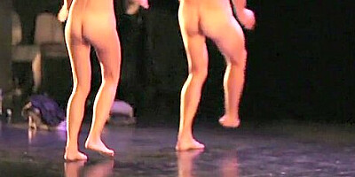 Naked on Stage 64 Nude Camara Lenta Magdalena Leite