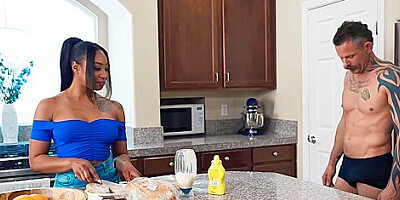 Wet And At Curvy Clip With Lala Ivey And Mocha Menage