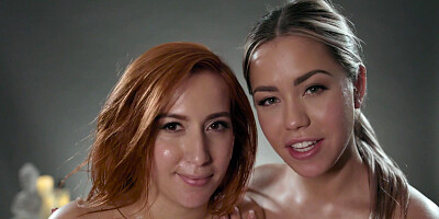 Exotic masseuse Alina Lopez fucks her sexy client instead of working