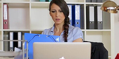 Watch Sweet And Martina Golds Movie