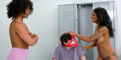 Misty Stone and September Reign give blowjob to Ricky Spanish