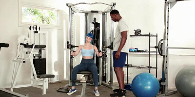 Big Black Cock In The Gym (Jewelz Blu)