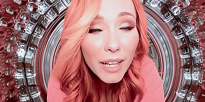 College Grad Teaches Milf A Strapon Lesson - Scarlit - Scarlit Scandal And Taylor Gunner