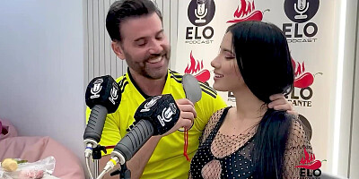 EloPodcast displaying him arse in a insatiable dialogue with Ambar Prada