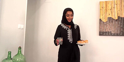 Muslim teen is wearing a hijab and fucks her stepbrother