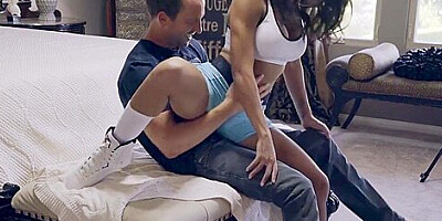 PORNFIDELITY Ryan Makes Amia Miley`s Fuckdoll Body Sweat