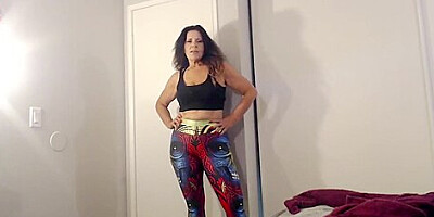 EAT MOMMYS big monster ass