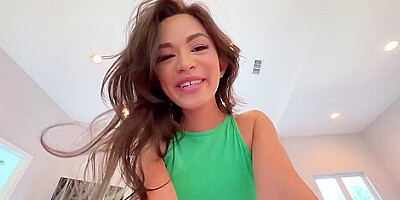 Scarlett Alexis In A Day With Scarlett