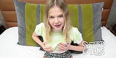 18+ - Teenagers 18+ First Time With Coco Lovelock