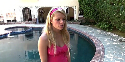 Lil' Taylor is frolicking with her brown-haired pal outdoors as lesbiasn