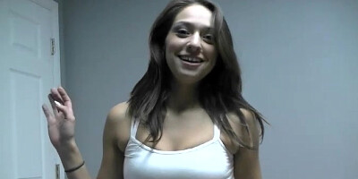 Supah uber-cute soccer honey