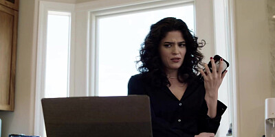 IT rep Jay Smooth fucks babe Victoria Voxxx