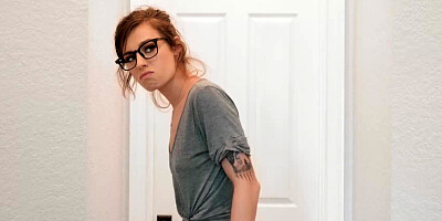 Studious teen Avery Moon takes sex break from her study