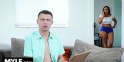 Lets Make A Free Use Deal With Carmela Clutch