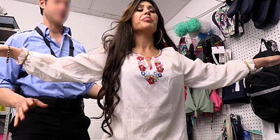 Jewelery thief caught and fucked by cop