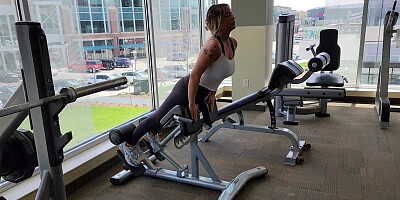 Picked up a lady in the gym and gave her a internal cumshot