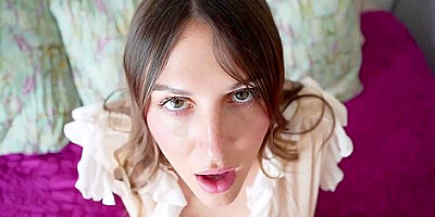 Tatum Christine Domestic Housewife Roleplays As Freaky Stepmommy 2