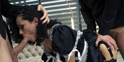 Russian maid Stacy Bloom gets double penetrated