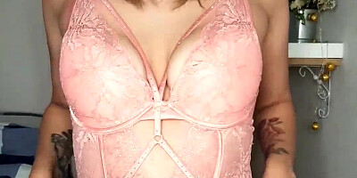 Succulent hottie pummels herself with a fake penis